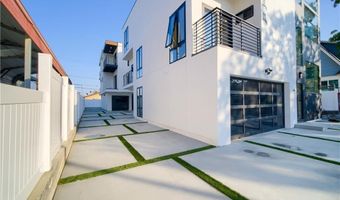 616 N Mariposa Ave, Los Angeles, CA 90004