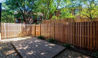 4810 29TH St S #A2, Arlington, VA 22206
