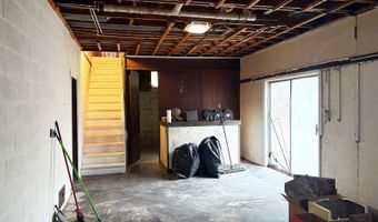 42 Walker St, Athens, OH 45701