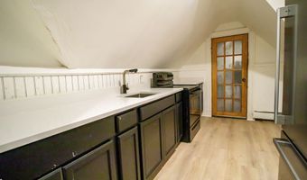 36 High St, Bristol, CT 06010
