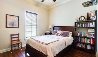 102 Bayou Parc Dr, Youngsville, LA 70592
