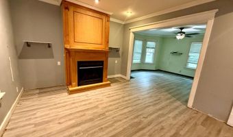 939 S 4th St, Albion, NE 68620