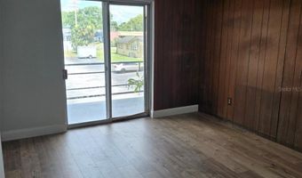 4328 EDGEWATER Dr C201, Orlando, FL 32804