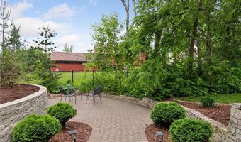 8312 140th Street Ct, Apple Valley, MN 55124