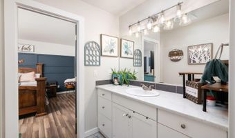 500 Paver Ct, Benton City, WA 99320
