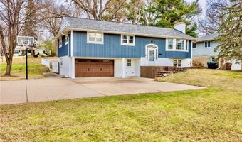 1021 Fremont St, Anoka, MN 55303