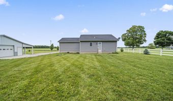 5293 Duvall Rd, Ashville, OH 43103