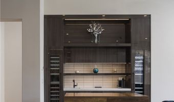 692 Scenic Cliff Dr, Henderson, NV 89012
