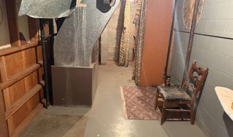 606 N Maple St, Ainsworth, NE 69210
