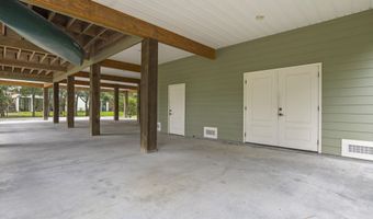 10051 Cain Rd, Bay St. Louis, MS 39520