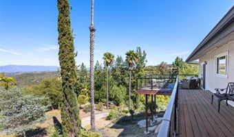 28410 Faircrest Way, Escondido, CA 92026