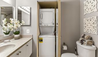 2100 LANGSTON Blvd 237, Arlington, VA 22201