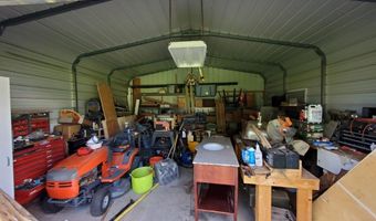649 A St, Arapaho, OK 73620