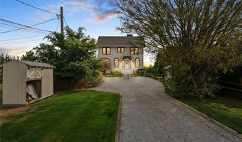 260 Ocean Ave, Amityville, NY 11701