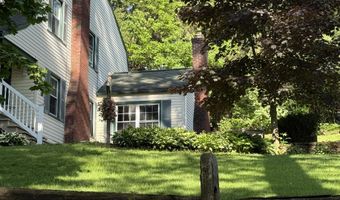 2807 Edgewood Dr, Altoona, PA 16602