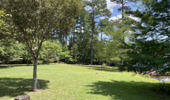 245 Lakeside Dr, Aberdeen, NC 28315