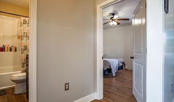 123- A File Rd, Batesville, MS 38606