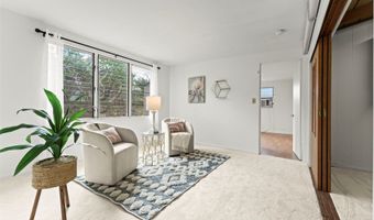 2272 Komo Mai Dr, Pearl City, HI 96782