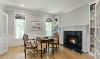 134 Kingswood Dr, Avon, CT 06001