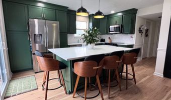 5004 Plantation St, Anderson, IN 46013