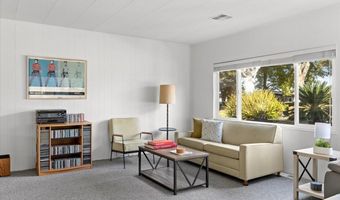 7318 San Luis St, Carlsbad, CA 92011