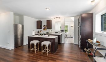 64 Pleasant View Rd, Bradford, NH 03221