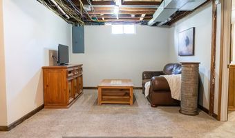 12120 S 2nd St, Ayr, NE 68925
