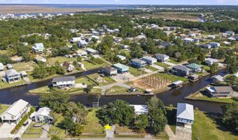 11046 New York St, Bay St. Louis, MS 39520