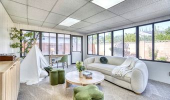 324 N La Reina St, Anaheim, CA 92801