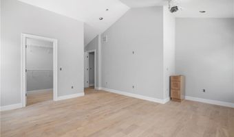 2036 Putnam Pike, Glocester, RI 02814
