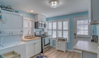 2 E ATLANTIC St 1, Fenwick Island, DE 19944