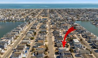 468 21st St St, Avalon, NJ 08202