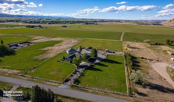 39 Nez Perce Dr, Cody, WY 82414