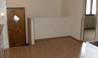 620 S 10th St, Aberdeen, SD 57401