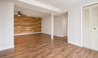 656 E Thornton Lake Dr NW, Albany, OR 97321