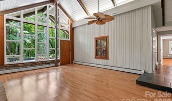 760 Glenn Bridge Rd, Arden, NC 28704
