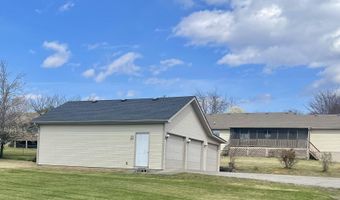 461 Sycamore Dr, Bronston, KY 42518