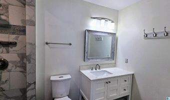 132 TIMBERLEAF Cir, Alabaster, AL 35007