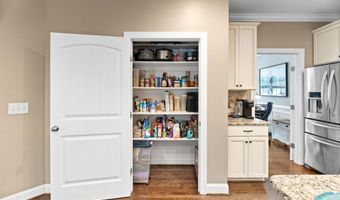 2712 Lake Waccamaw Trl, Apex, NC 27502