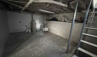 911 Pine St, Atlantic, IA 50022