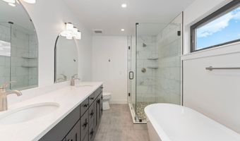 185 COLUMBINE St, Alpine, WY 83128