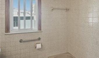 28 City View Pkwy, Johnston, RI 02919