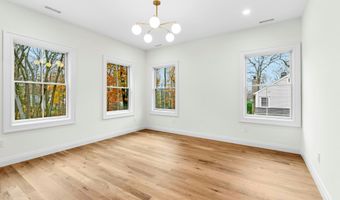 20 Marianne Rd, Darien, CT 06820
