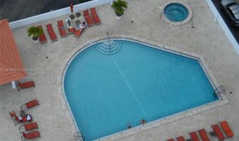 20515 E Country Club Dr 147, Aventura, FL 33180