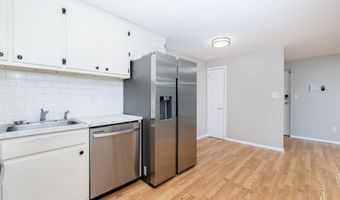 515 Emmett St 13, Bristol, CT 06010