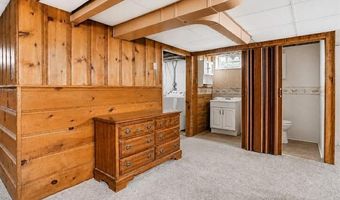 9709 Park Ave, Allen Park, MI 48101