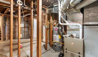 1182 S Meridian St, Blackfoot, ID 83221