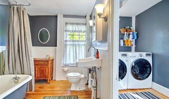 540 Greenville Rd, North Smithfield, RI 02896