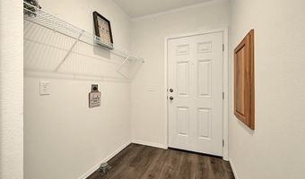 490 Moffit Ln, Springfield, OR 97477