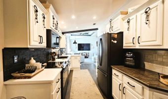 12116 SW County Rd 769 105, Lake Suzy, FL 34269